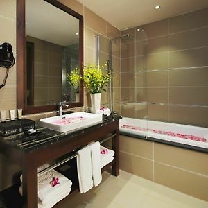 Luxury King Room